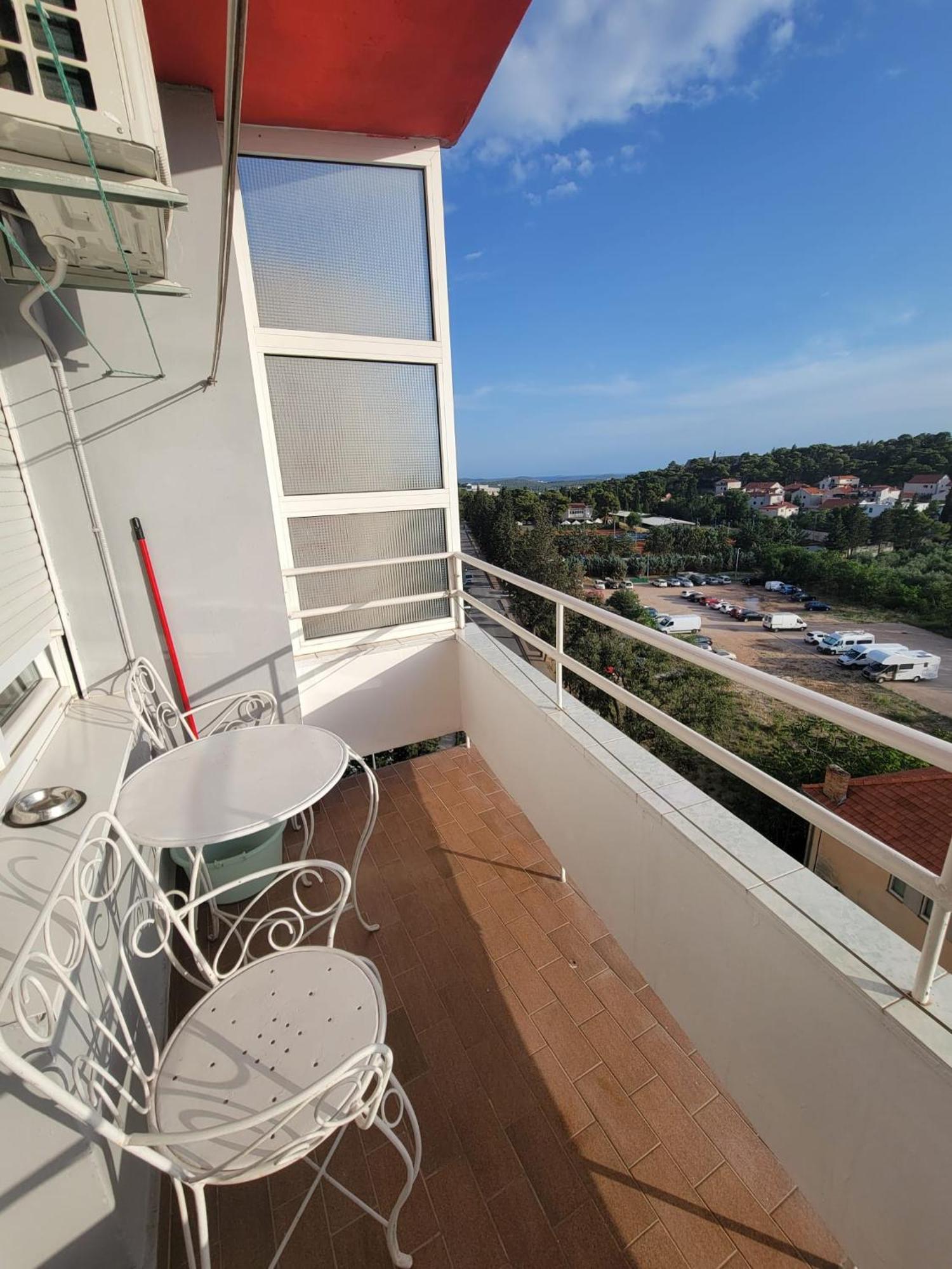 Apartment Madona شيبينيك المظهر الخارجي الصورة